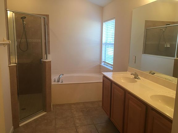 2nd image of 96180 Piedmont Dr