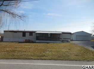 2260 Greenbriar Rd, York, PA 17404