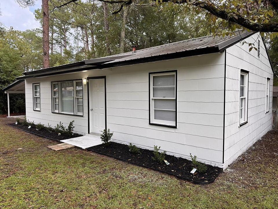 1st image of 703 Hertson Dr