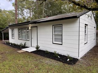 703 Hertson Dr, Waycross, GA 31501