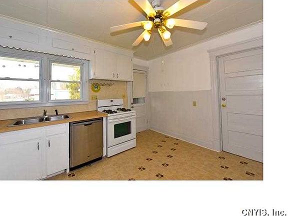 5th image of 207 N Manlius St