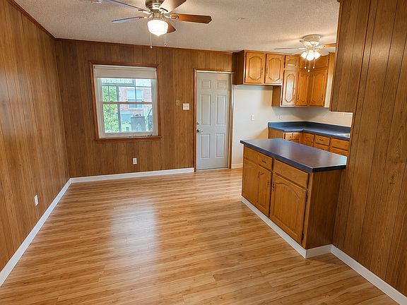 Dining Room/Kitchen