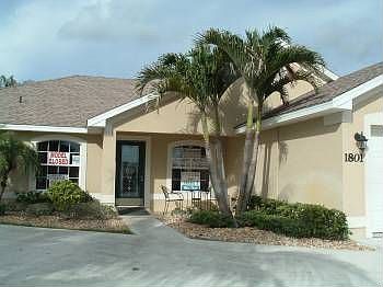 1st image of 1801 SW Bayshore Blvd