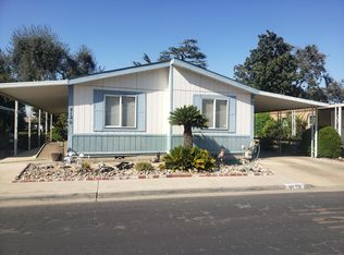 5120 W Sunnyside Ct, Visalia, CA 93277