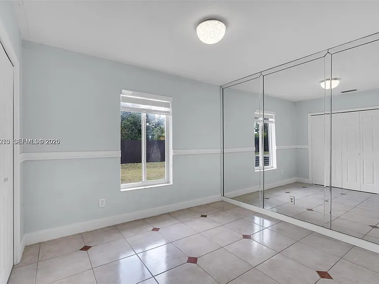 18370 SW 212th St — Photo 25