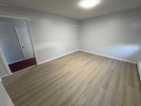 (undisclosed Address)