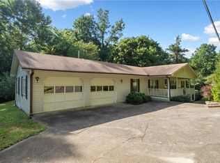 53 Trestle Rd, Tate, GA 30177