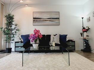 220 Victoria St #1305, Toronto, ON M5B 2R6