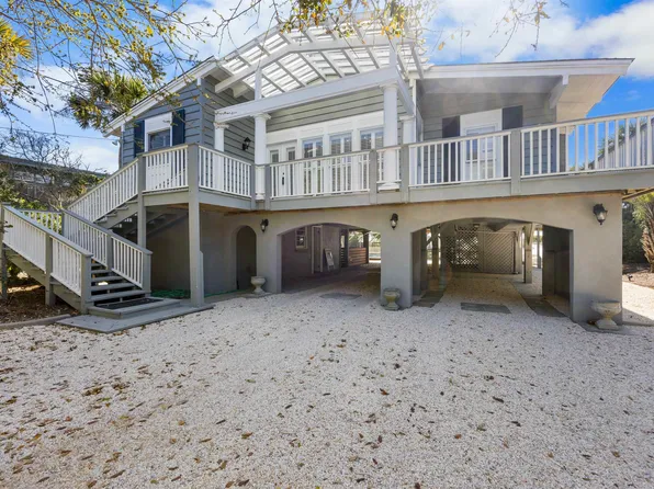 389 Norris Dr., Pawleys Island, SC 29585