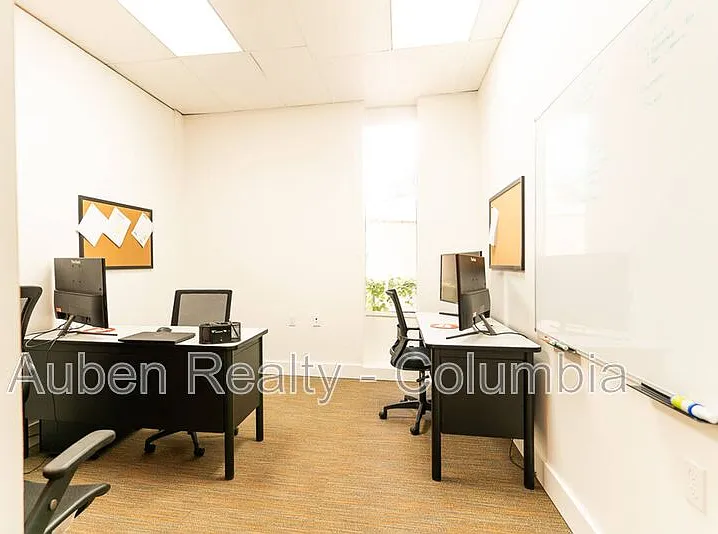Studio, $507 — Photo 3