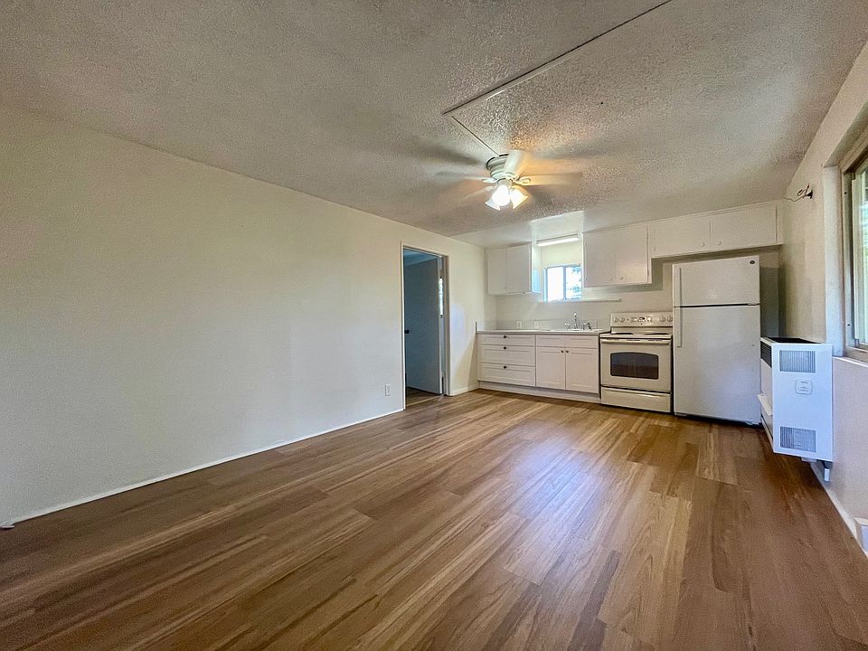 1st image of 8150 1/2 Longdale Dr