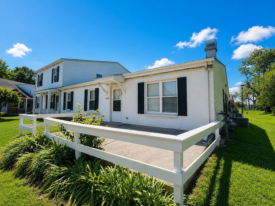 1st image of 2484 Winding Hills Dr