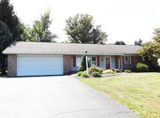 1224 E Newport Rd, Lititz, PA 17543