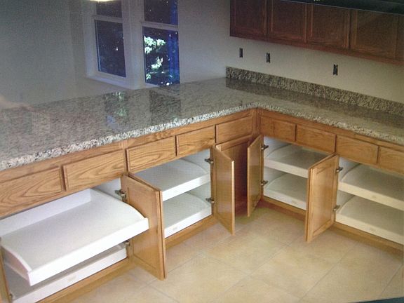 Custom pullout drawers 