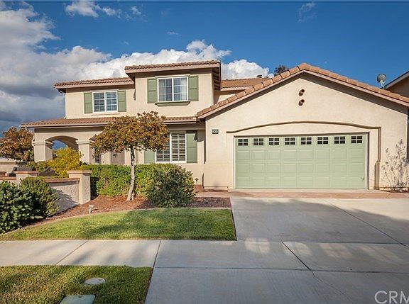 3rd image of 38052 Placer Creek St