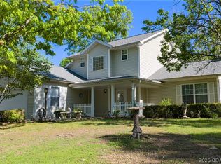 1725 Oak Bend Rd, Sunrise Beach, MO 65079