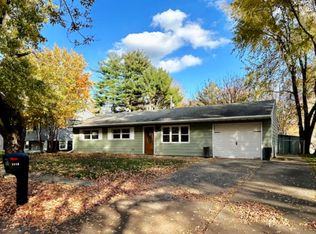 1116 Centennial Dr, Champaign, IL