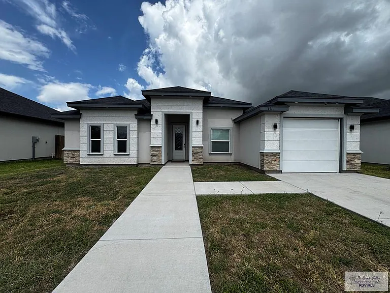 494 Marcelo St — Photo 12