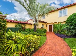 5241 N Bay Rd, Miami Beach, FL 33140