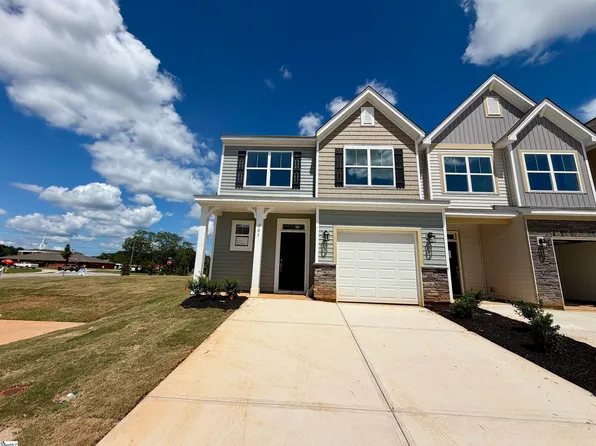 205 Toal Ct, Greenville, SC 29611