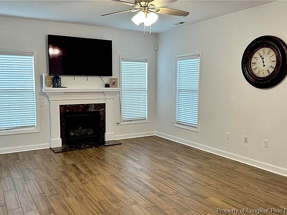 3rd image of 3617 Crosswinds Dr
