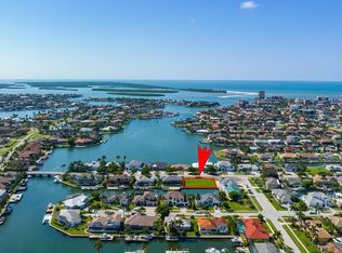 1258 Winterberry Dr, Marco Island, FL 34145