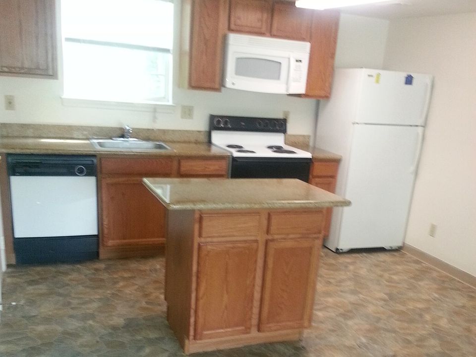 1st image of 22518 Iverson Dr APT 1103
