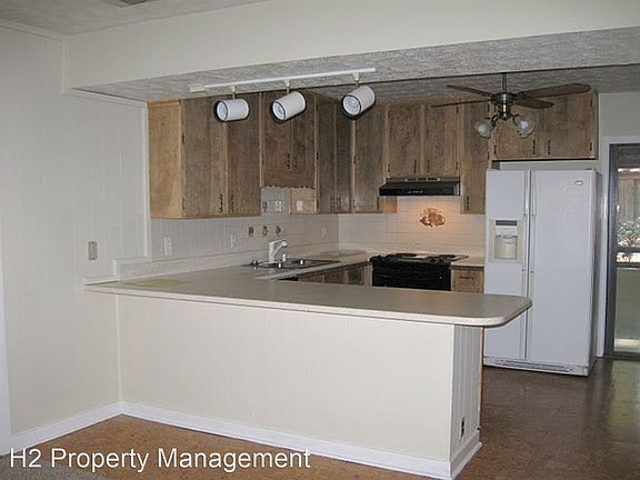 2nd image of 3427 Briar Branch Trl