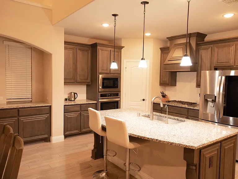4147 Lagoon Pl — Photo 8