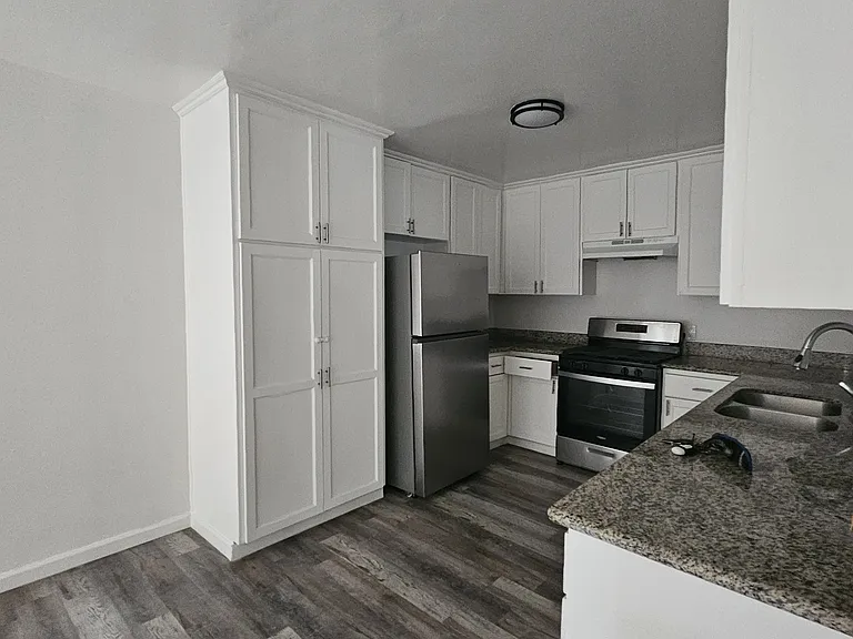 3431 Club Dr — Photo 16