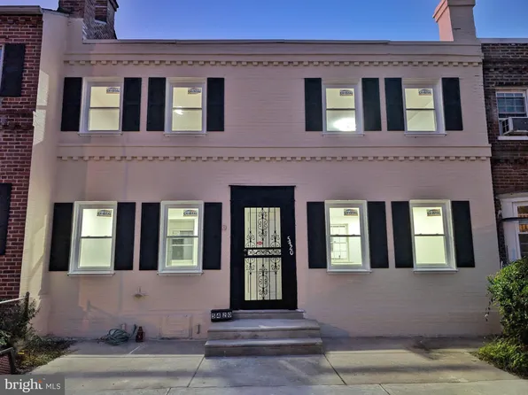 5420 Howland St, Philadelphia, PA 19124