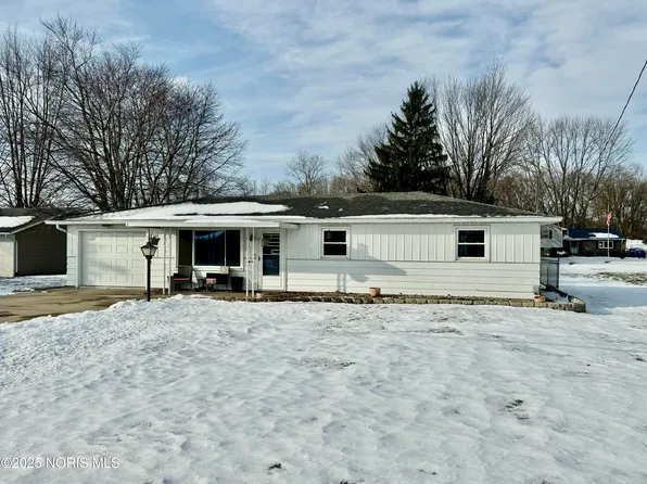 329 Meuse Argonne St, Hicksville, OH 43526