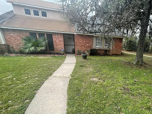 12255 W Village Dr #E Photo 1