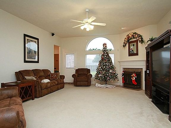 Breakfast Room With Wall Of Windows.