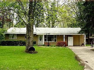 1st image of 3718 Edinborough Dr