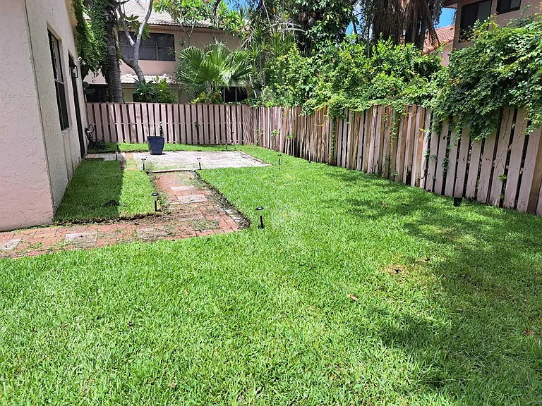 10461 NW 12th Ct — Photo 22