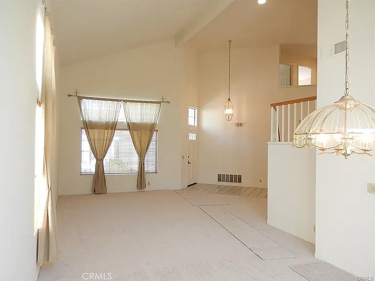 13311 Saratoga Dr — Photo 6