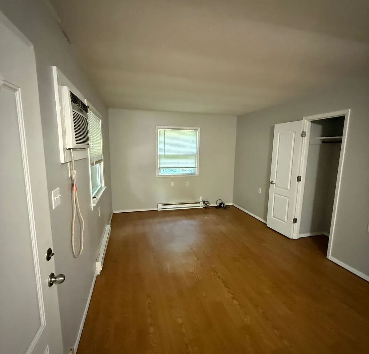 1 bed, 750 sqft, $750 — Photo 2