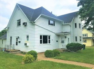 116 N 2nd St, Mount Horeb, WI 53572