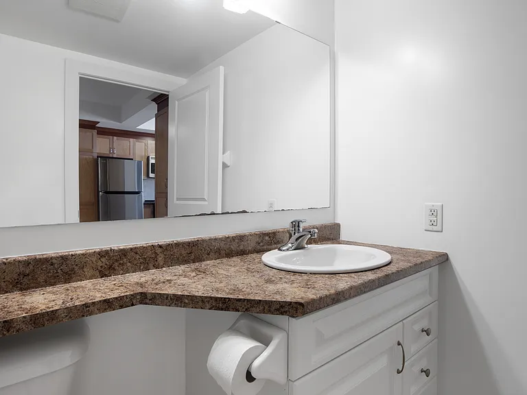 411 River Rd — Photo 24