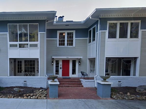 146 7th St NE APT A