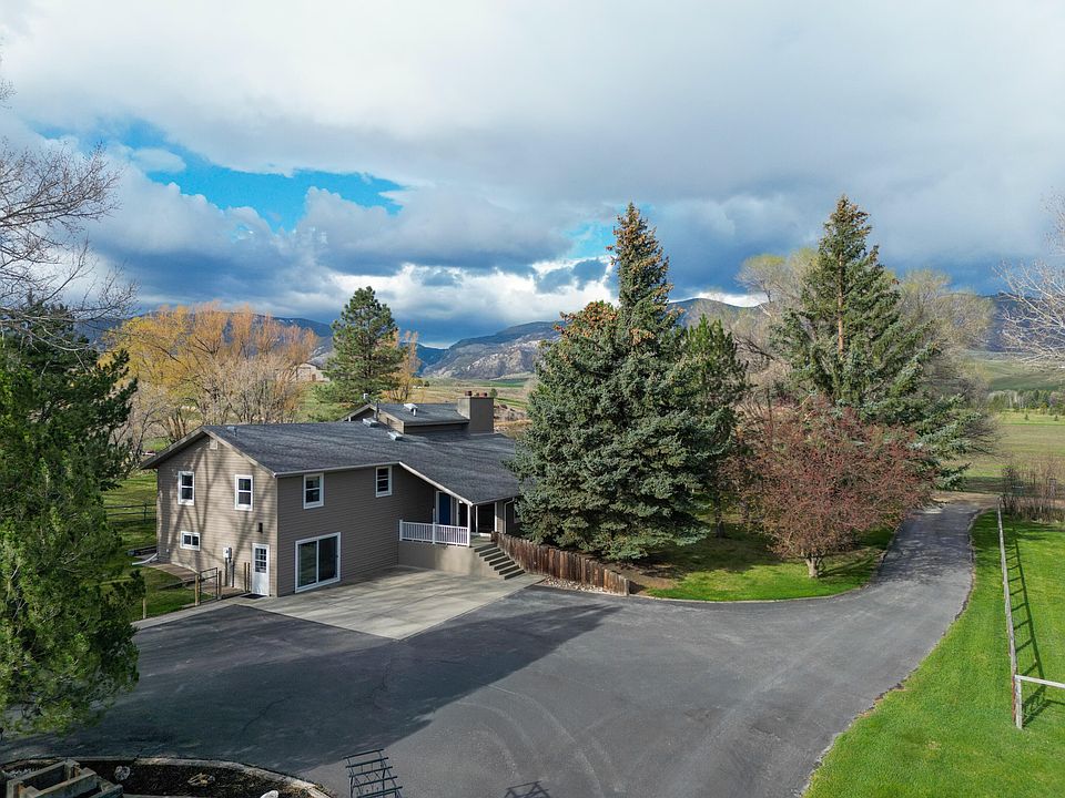 1st image of 1048 Big Goose Rd
