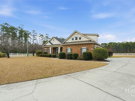 5th image of 101 Oaklawn Drive