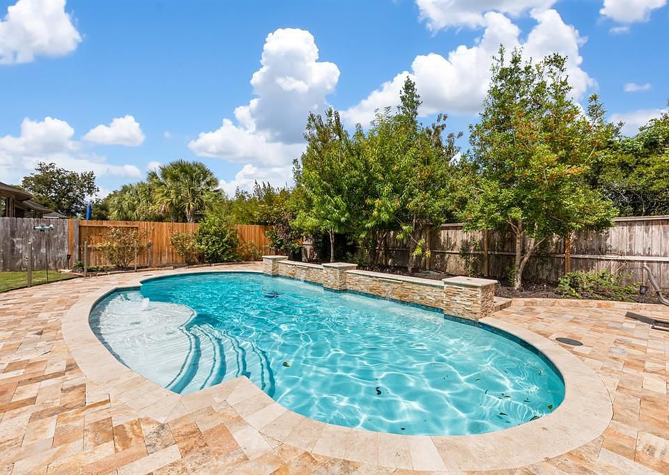 1st image of 6411 Dexter Bluff Ct