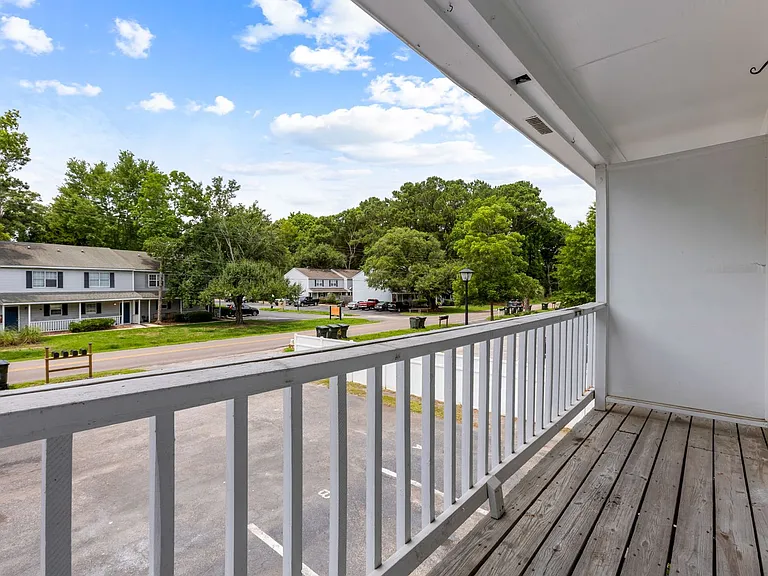 270 Fleming Rd #B — Photo 17