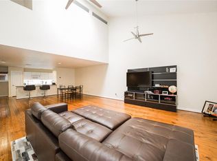 812 Robin St, Houston, TX 77019