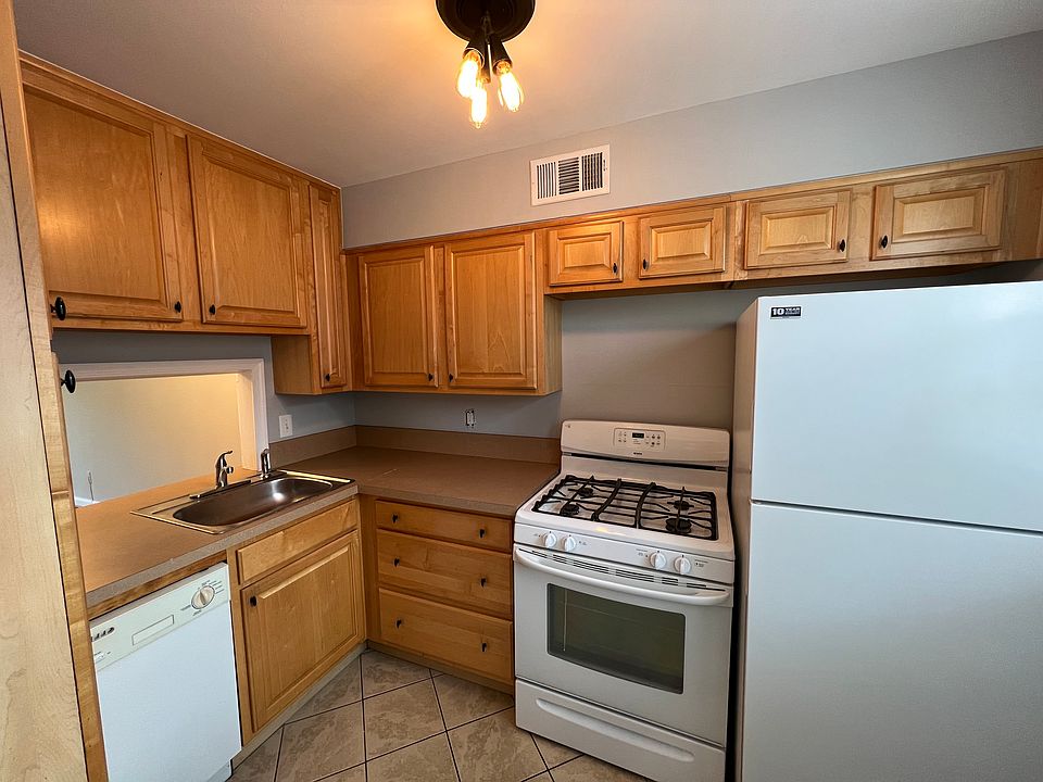 1st image of 409 N Hamilton St #Ub