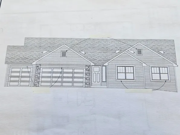 1525 Hawks Pass, Beloit, WI 53511