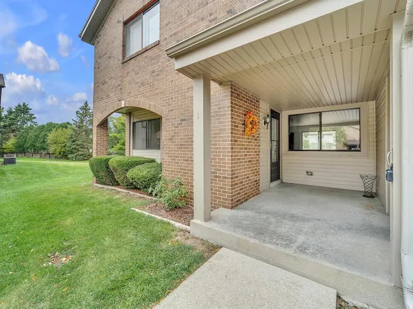 5740 Cambridge LANE #1, Mount Pleasant, WI 53406