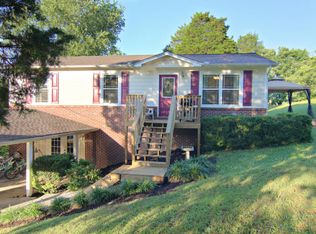 1804 Hall St, Lenoir City, TN 37772